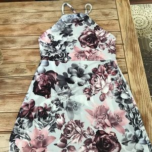 Beautiful petit dress for summer